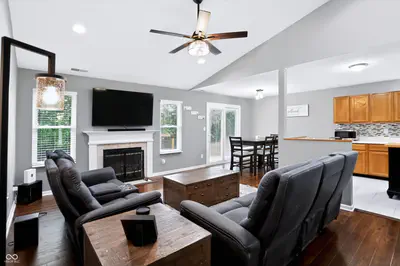 4846 Oakleigh Parkway, Greenwood - 9