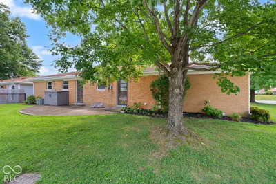 409 Wedgewood Drive, New Albany - 39