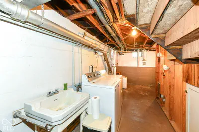 690 High Street, Middletown - 31