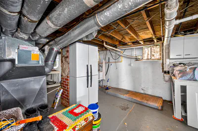 1408 Ewing Street, Seymour - 49