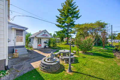 618 S Poplar Street, Seymour - 27