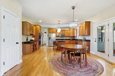 13348 Kickapoo Trail, Carmel - 26