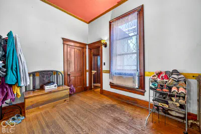 625 Chestnut Street, Seymour - 10