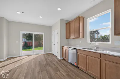 3889 Riverstone Drive, Whitestown - 11