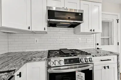 1131 Brunes Boulevard, Brownsburg - 21