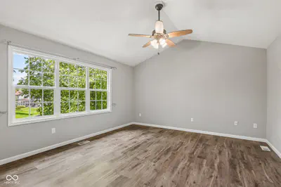 8535 McNutt Circle, Indianapolis - 14