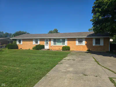 8925 Walnut Street, Taylorsville