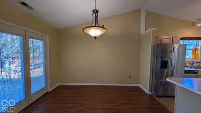 7734 Winding Creek Drive, Indianapolis - 16