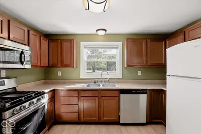 6405 Bethel Avenue, Muncie - 13