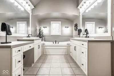 14548 Stonegate Court, Carmel - 23