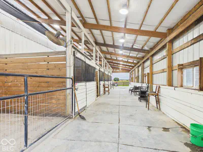 11104 County Road 1050, Stilesville - 21