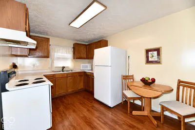 362 Fall Creek Parkway North Drive, Indianapolis - 11