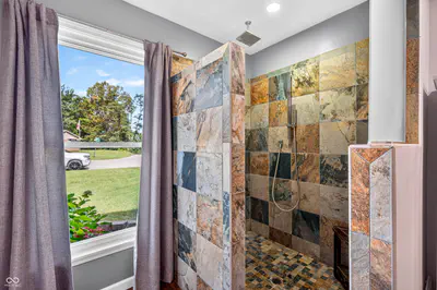 2019 Lakeview Drive, Seymour - 22