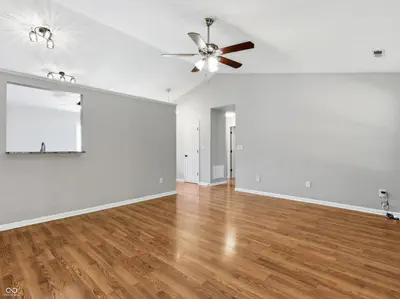 444 E Pine Ridge Drive, Westfield - 21