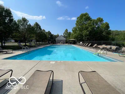 15058 Newburyport Drive, Fishers - 57