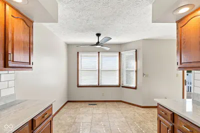 2611 Conestoga Court, Newburgh - 17