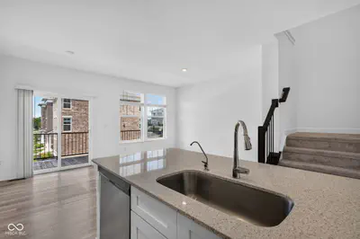 13823 Gatsby Drive, Fishers - 16
