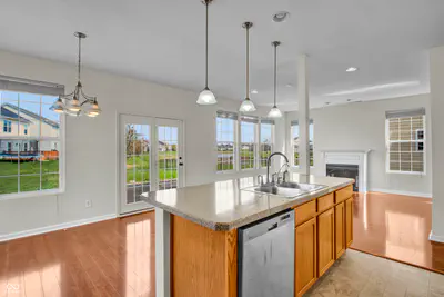 2542 Middle View Drive, Columbus - 18