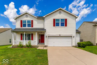 711 Bluff Creek Drive, Fortville