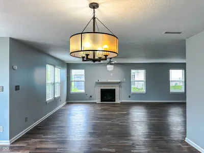 8560 Springview Drive, McCordsville - 6