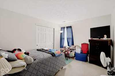 11915 Newcastle Drive, Indianapolis - 27