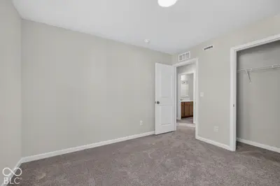 3889 Riverstone Drive, Whitestown - 37