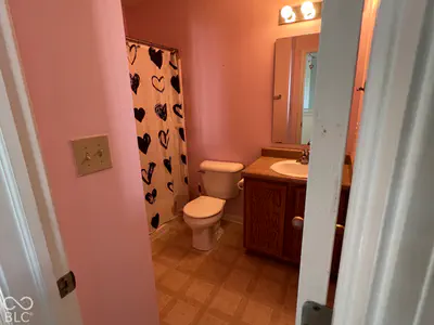 1476 Pencross Lane, Greenwood - 8