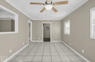 9207 Rochelle Drive, Indianapolis - 6