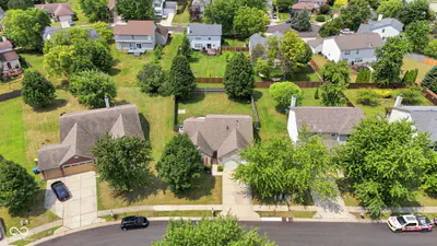 14058 Meadow Lake Drive, Fishers - 11
