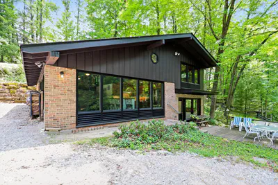 7310 Salmon Drive, Nineveh - 4