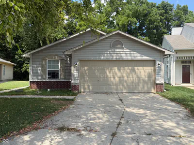 4516 Riverbrook Lane, Indianapolis