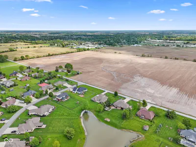4814 550, New Palestine - 41