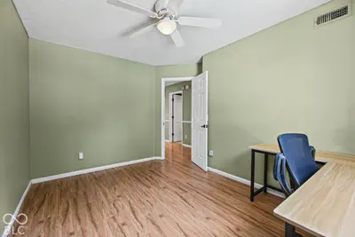 6 Candlewood Court, Brownsburg - 17