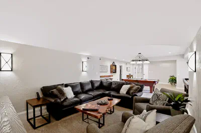 12626 Meeting House Road, Carmel - 63