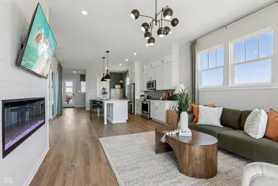 16007 Meadow Frost Court, Fishers - 19