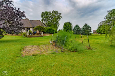 1580 E Garnett Drive, Frankfort - 43