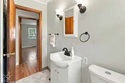 431 N Fenton Avenue, Indianapolis - 20