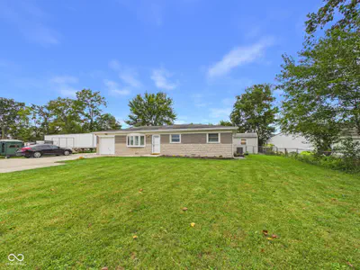 14050 State Road 32, Noblesville - 2