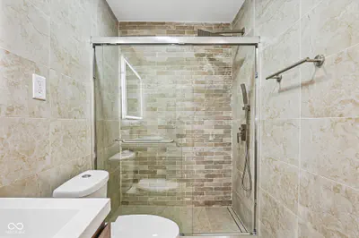 1230 Kessler Boulevard East Drive, Indianapolis - 32
