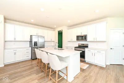 657 Pearson Pass, Avon - 16