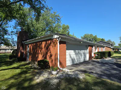 1581 Crest Drive, Shelbyville - 44