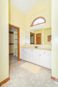 2460 Hickory Boulevard, Greenfield - 28