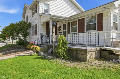 139 Main Street, Centerville - 32
