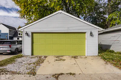 1217 Spruce Street, Indianapolis - 35