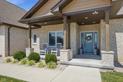 3522 Castlerock Ct., Seymour - 35