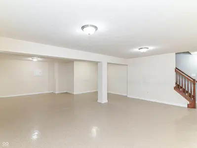 1313 Somerville Drive, Westfield - 34