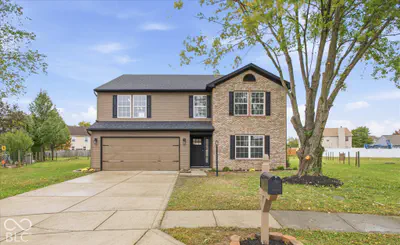 9607 Piper Lake Drive, Indianapolis