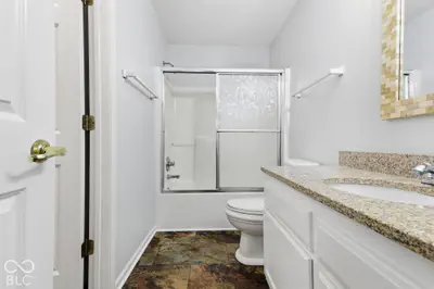 6276 Briargate Drive, Zionsville - 25