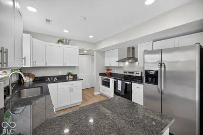 4457 Delray Court, Westfield - 10
