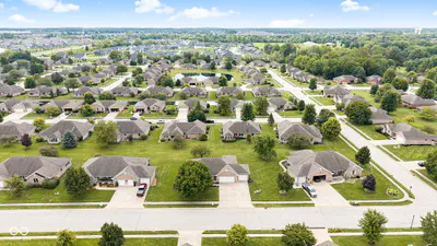 1131 Brunes Boulevard, Brownsburg - 56